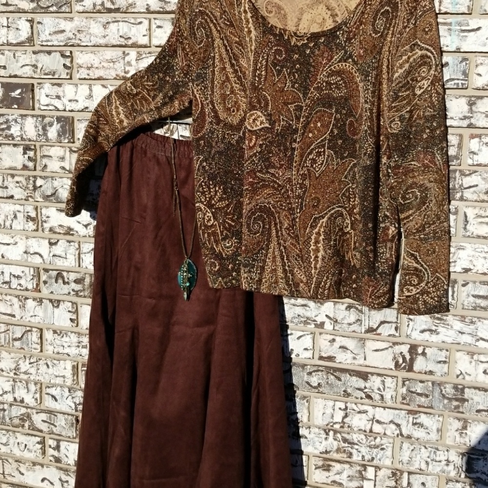 Skirt - Picture 4 of 4